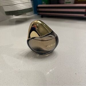 Merit Retrospect Perfume